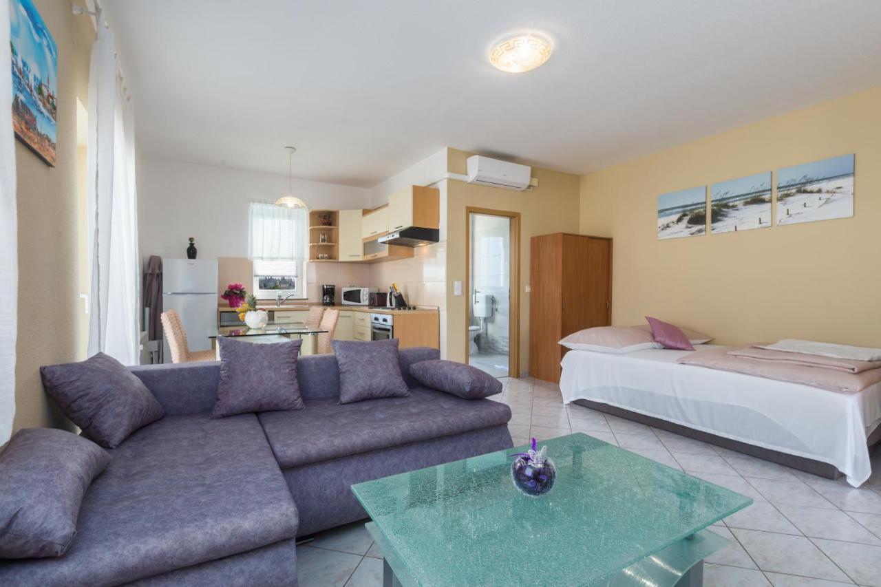 App Ruzica Finida Apartment อูมัค ภายนอก รูปภาพ